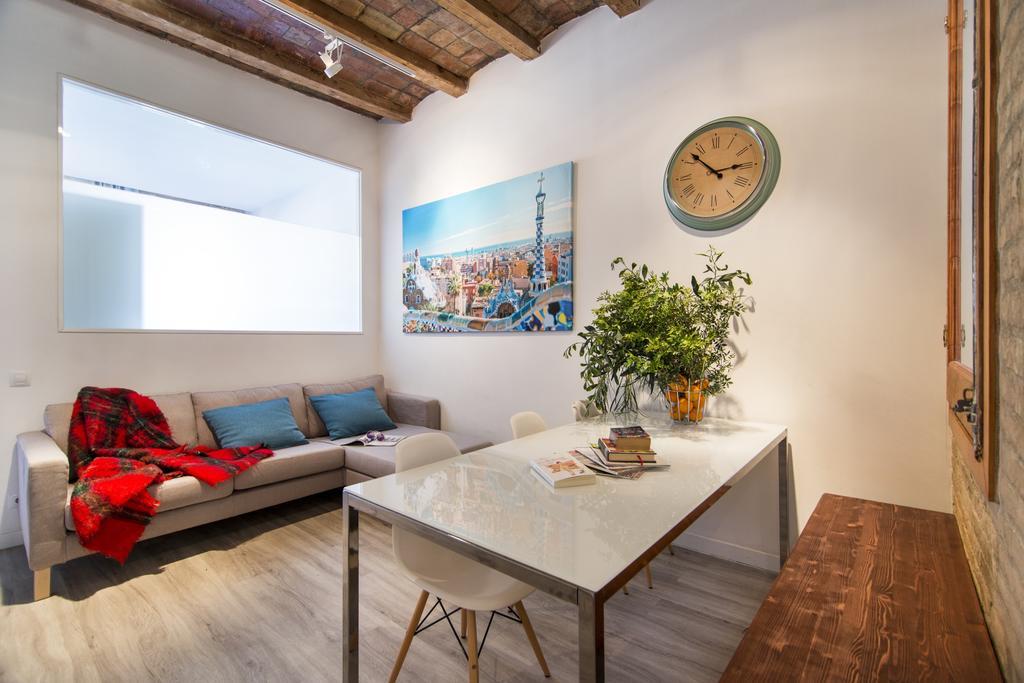 Happy People Sagrada Familia Apartments Barcelona Exterior foto